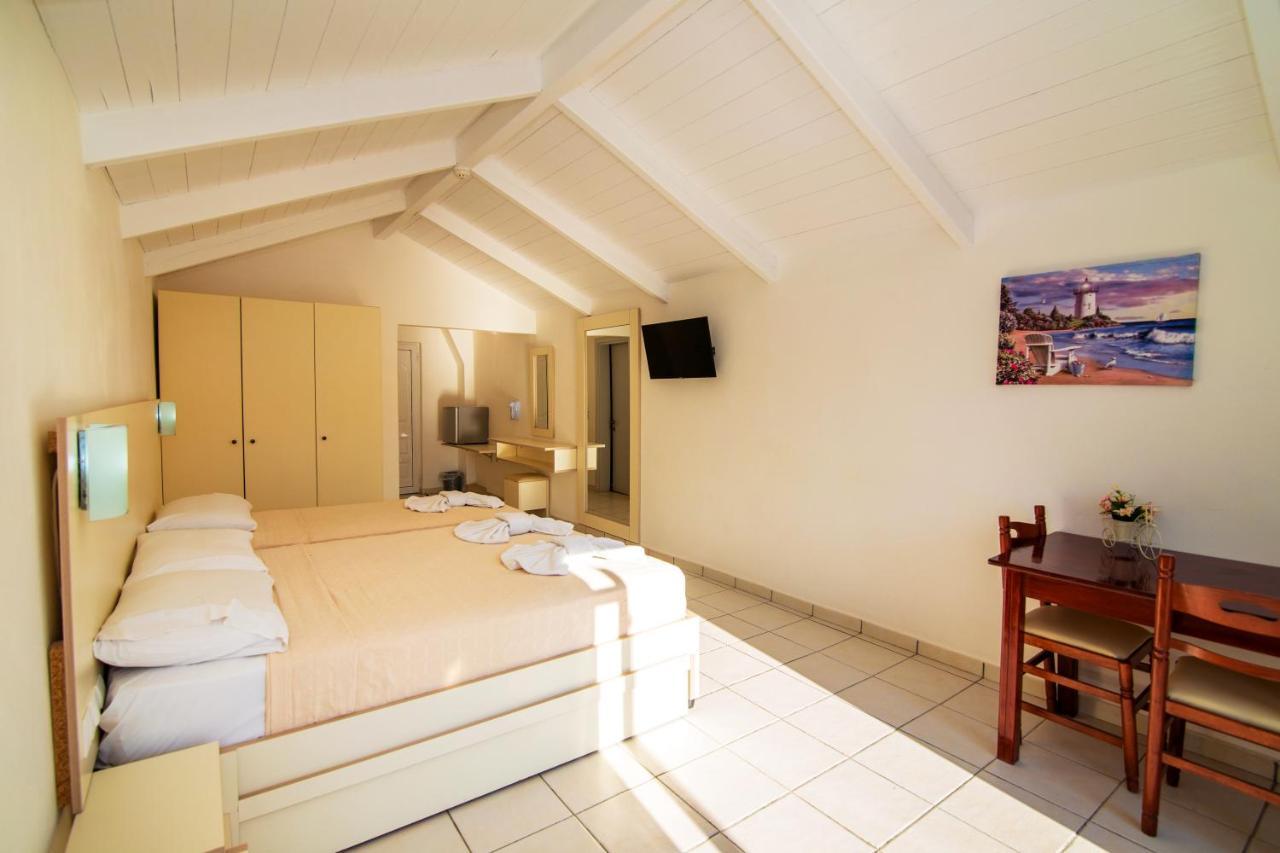 Playa Bay Hotel Zakynthos Laganas Eksteriør billede